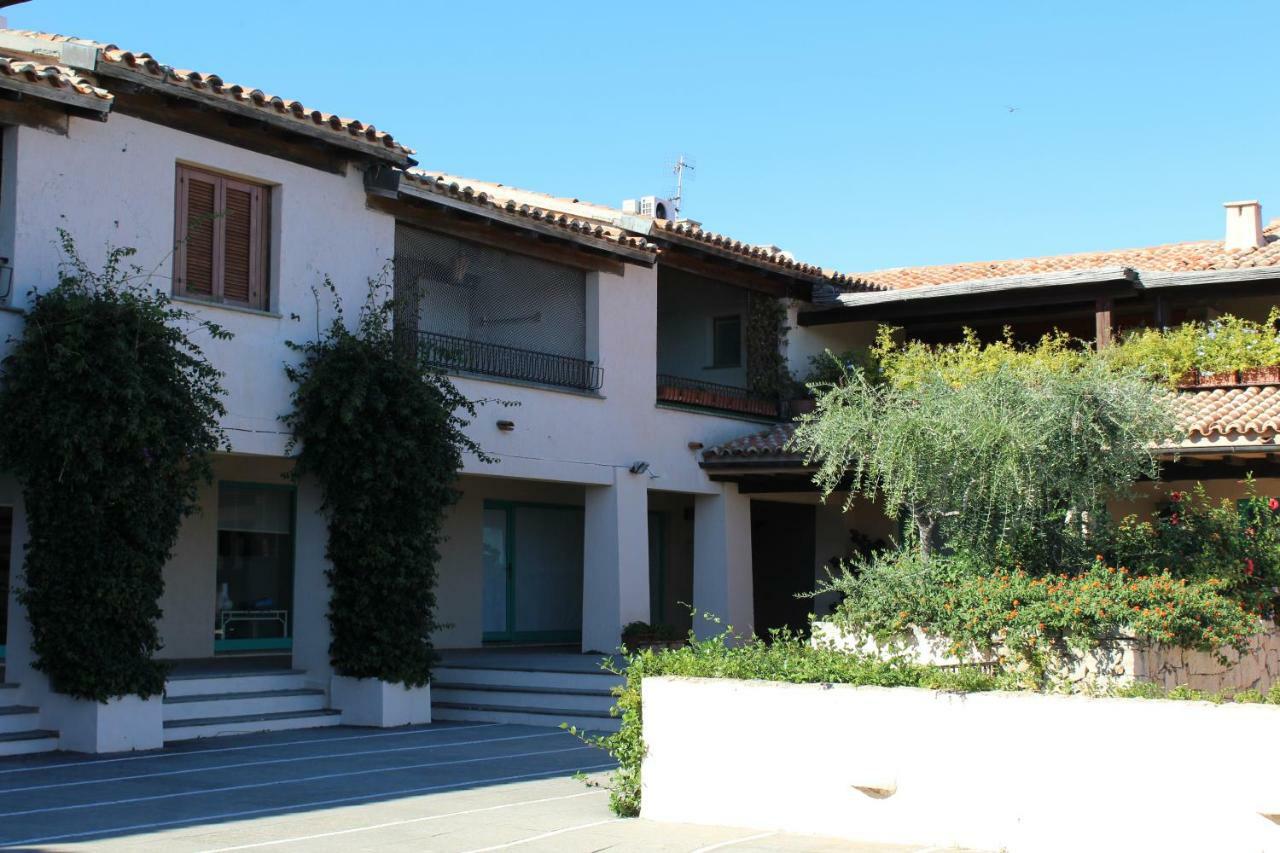 Casa Vacanze Il Cisto - Golfo Di Marinella Villa Porto Rotondo Buitenkant foto